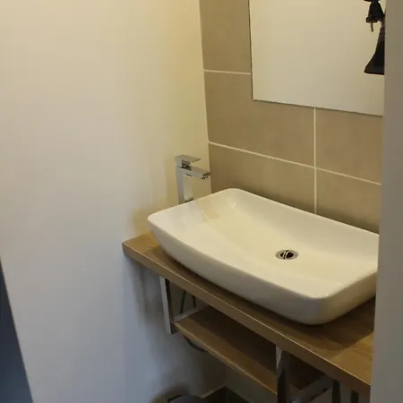 Ginkgo Guest house